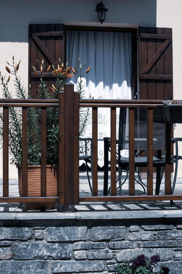 Amalthia Traditional Guesthouse Cangaráda Kültér fotó