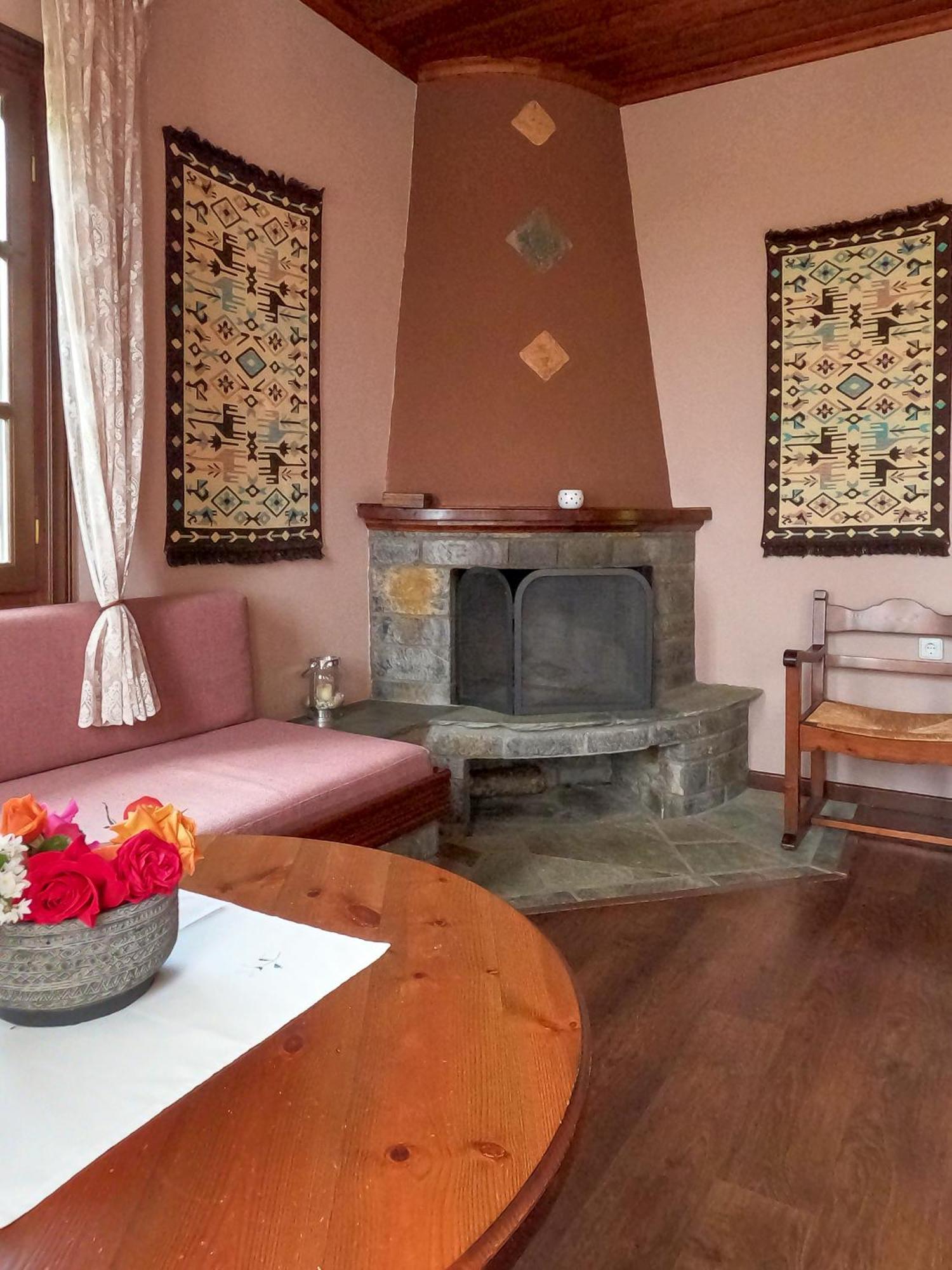 Amalthia Traditional Guesthouse Cangaráda Szoba fotó