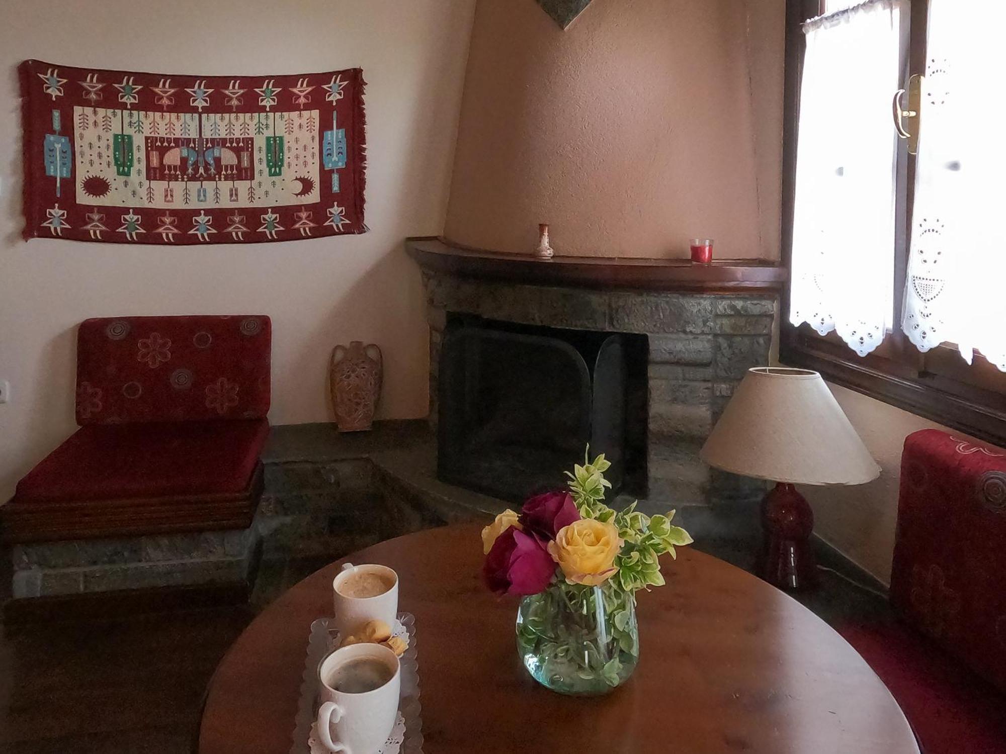Amalthia Traditional Guesthouse Cangaráda Szoba fotó